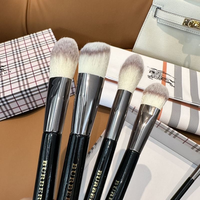 Burberry Makeup Brushe